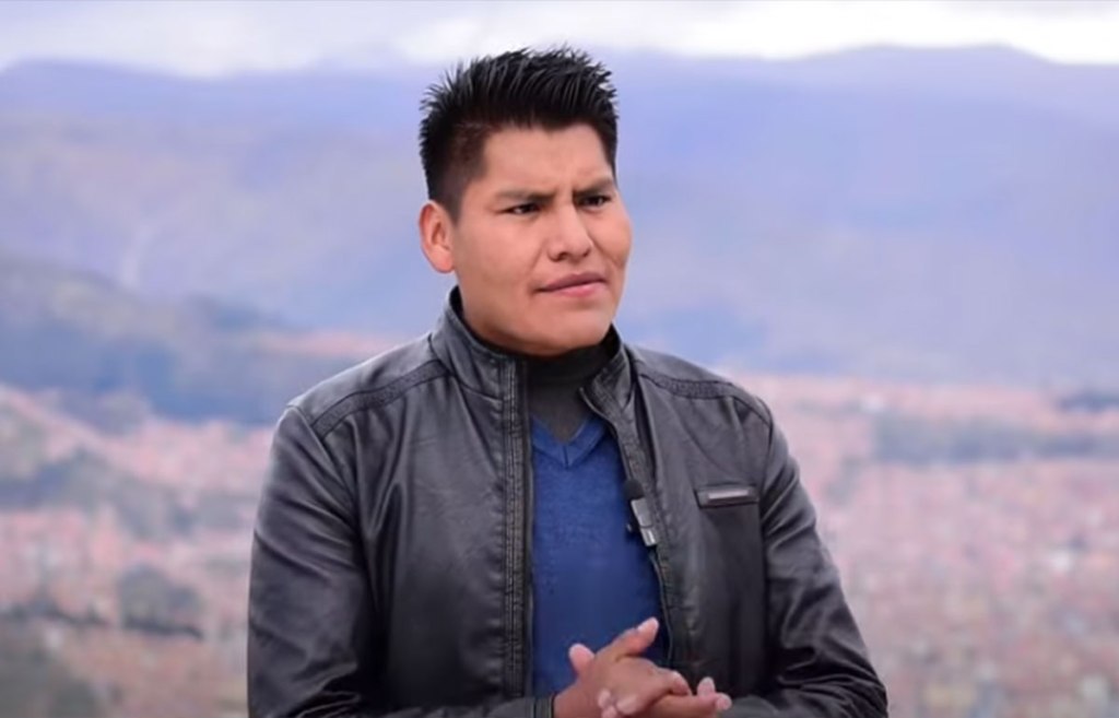 Justicia rechaza amparo de Yahuasi y confirma a Revilla como gobernador electo 